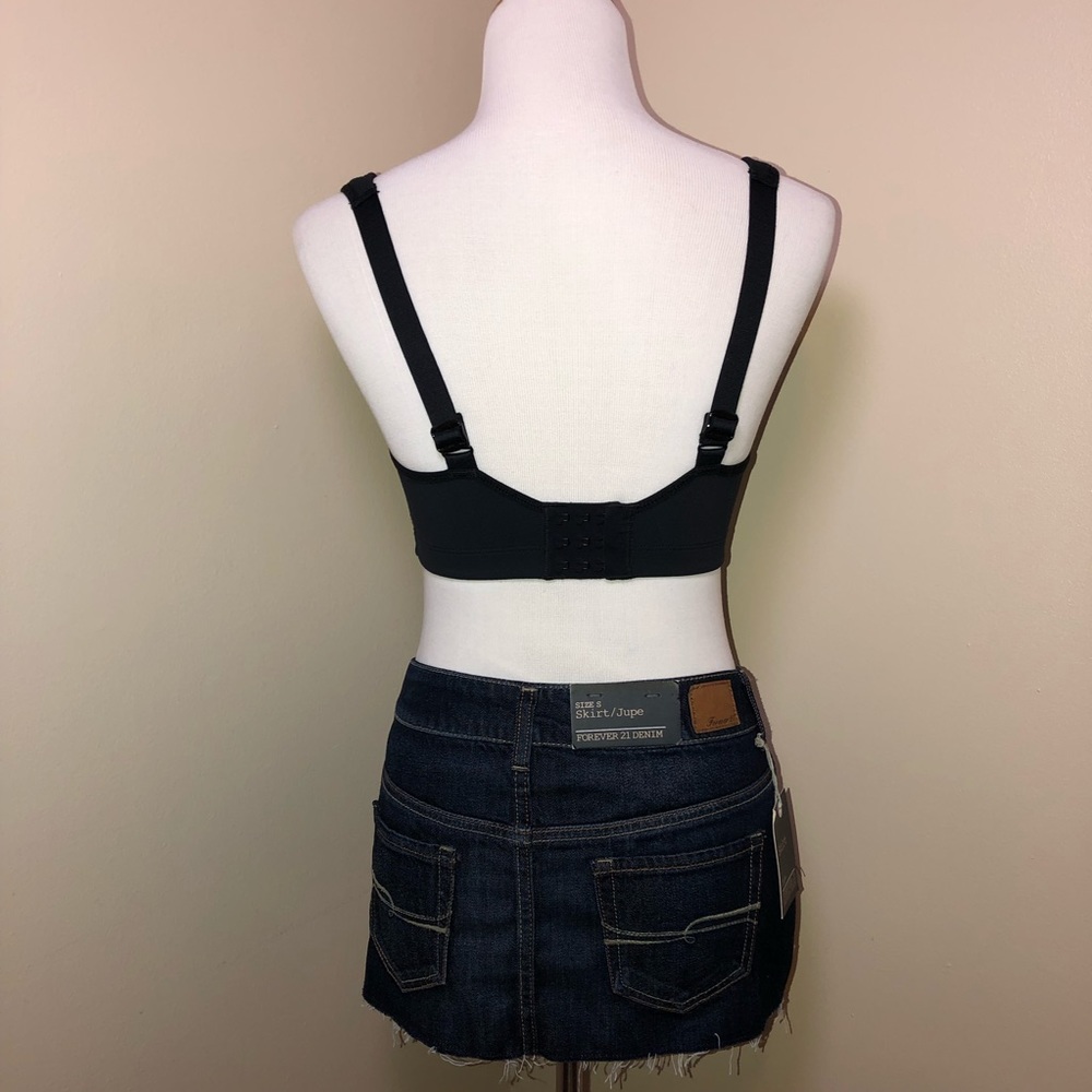 Lululemon”TA TA Tamer”Black Sports Bra,Size-34C,GUC - Picture 4 of 13
